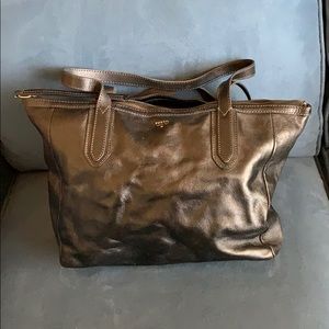 Used Black Leather Fossil Sydney Tote